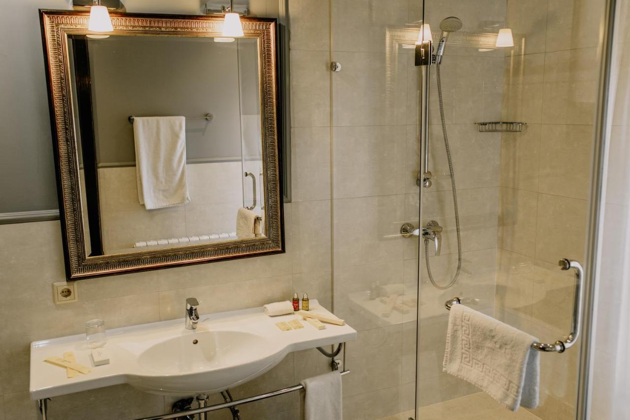 Plaza Hotel Köksetau Kültér fotó